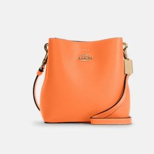 🎄🎁🧡💛COACH Mini Town Bucket Bag NWOT